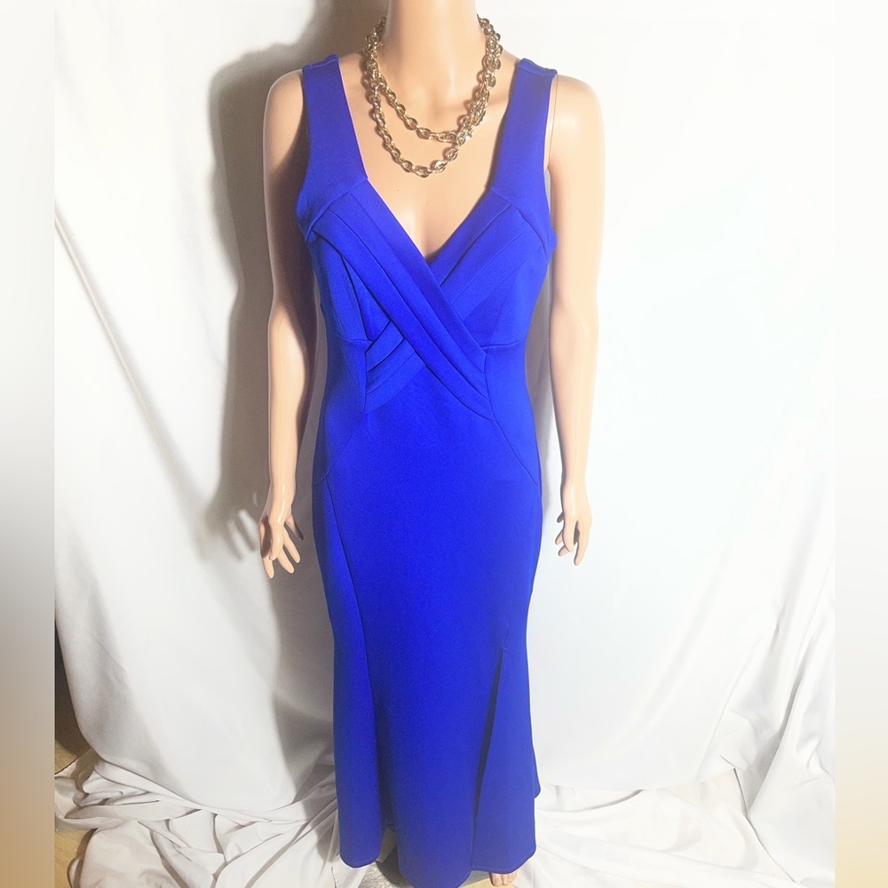Alexa B Nites Royal Blue Sleeveless V Neck Formal Midi Dress Size 6